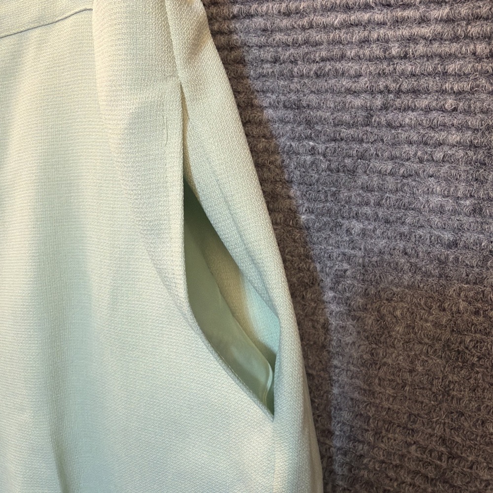 Alfred Dunner Dress Pants Pull On Pockets Flat Front Petite Women's 14 Lt Green - Picture 5 of 5
